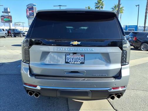 2025 Chevrolet Suburban Premier