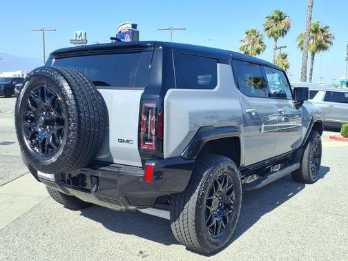 Meteorite Metallic 2025 GMC HUMMER EV SUV 2X
