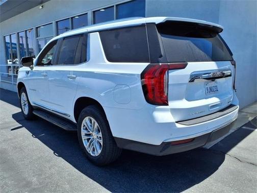 2024 GMC Yukon SLT