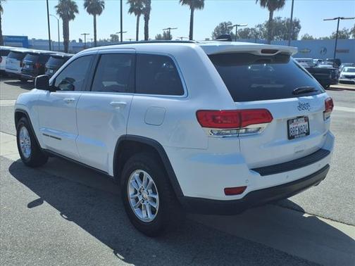 2018 Jeep Grand Cherokee Laredo