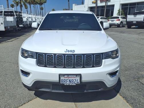 2018 Jeep Grand Cherokee Laredo