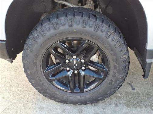 2022 Chevrolet Silverado 1500 Custom Trail Boss