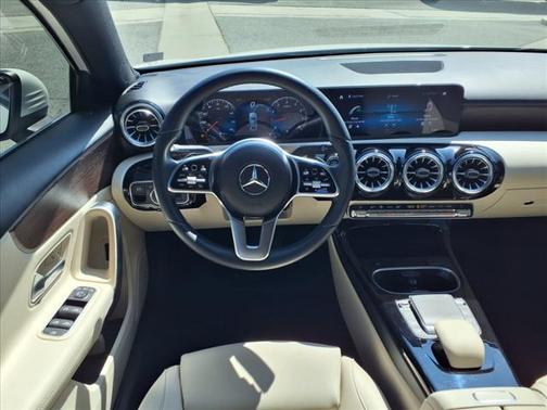 2022 Mercedes-Benz A-Class A 220