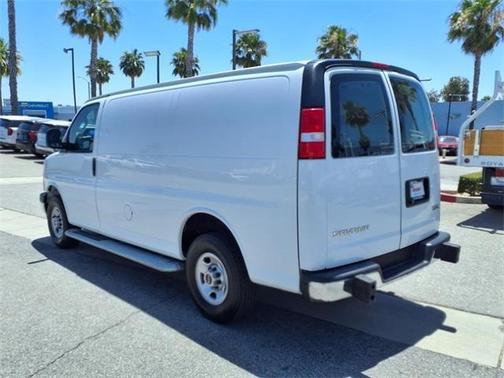 2023 GMC Savana 2500 Work Van