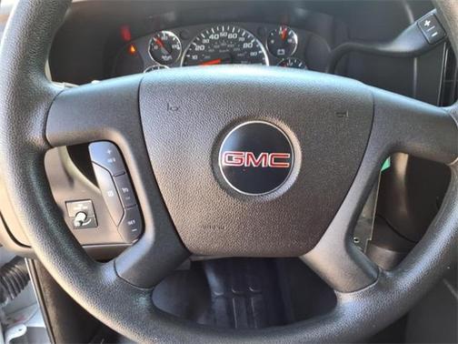 2023 GMC Savana 2500 Work Van