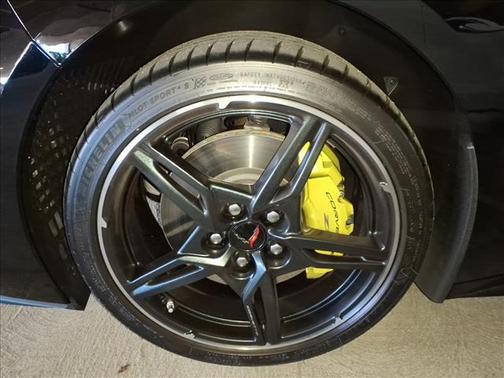 2021 Chevrolet Corvette Stingray w/2LT