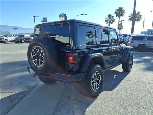 Black Clearcoat 2025 Jeep Wrangler Rubicon