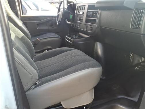 Summit White 2025 Chevrolet Express 2500 Work Van
