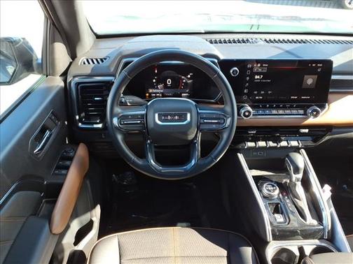 2023 GMC Canyon AT4