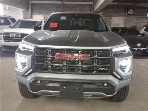 2023 GMC Canyon AT4