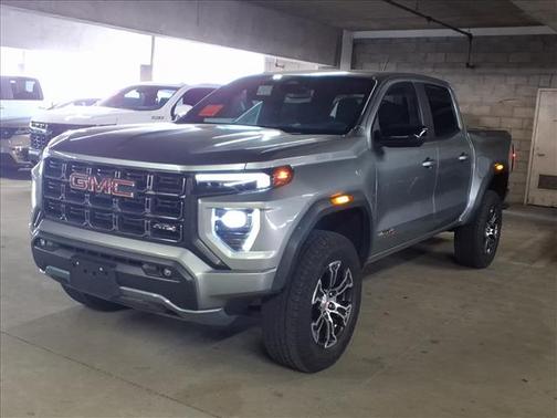2023 GMC Canyon AT4