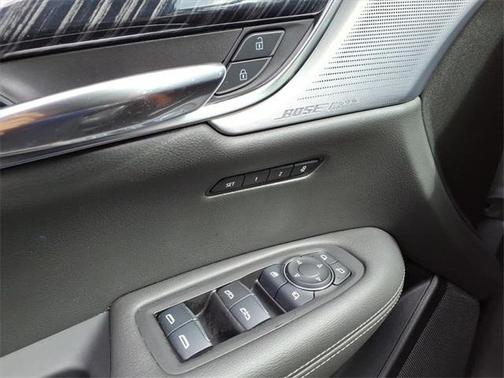 2025 Cadillac XT6 Premium Luxury FWD