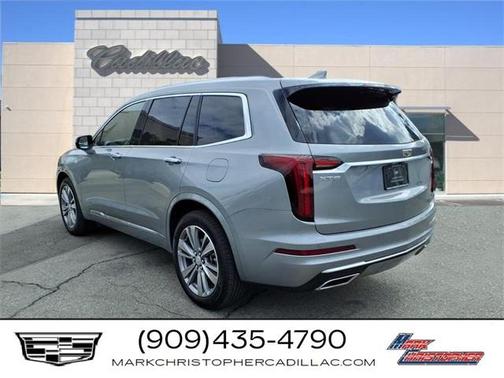 2025 Cadillac XT6 Premium Luxury FWD
