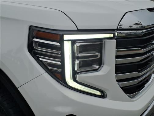 Summit White 2026 GMC Sierra 1500 SLT