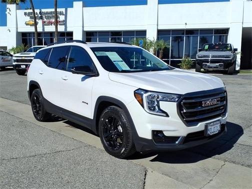 2022 GMC Terrain AT4
