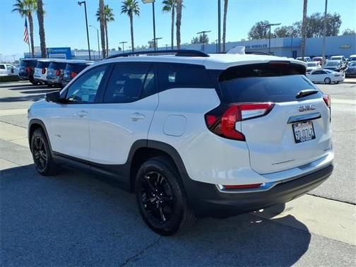 2022 GMC Terrain AT4
