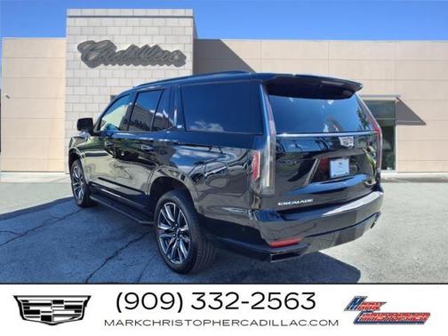 2023 Cadillac Escalade Sport