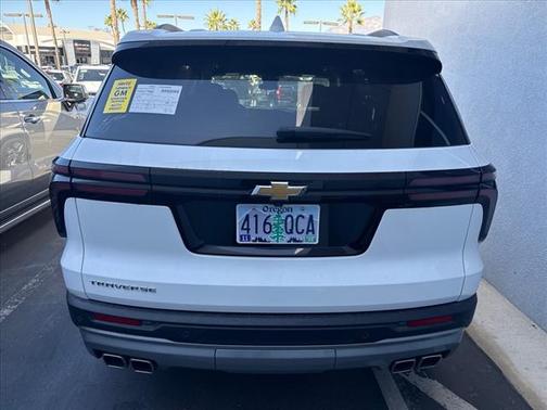 2025 Chevrolet Traverse LT