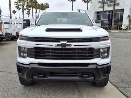 2024 Chevrolet Silverado 2500 Custom