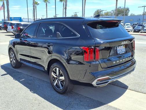 2022 Kia Sorento S