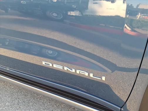 Metallic 2025 GMC Sierra 1500 Denali