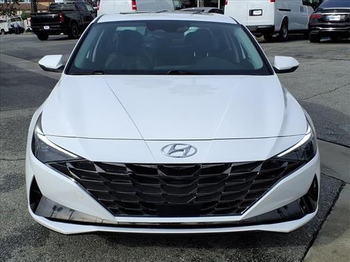 2023 Hyundai ELANTRA HEV Limited