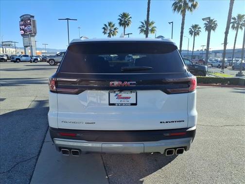 2025 GMC Acadia Elevation