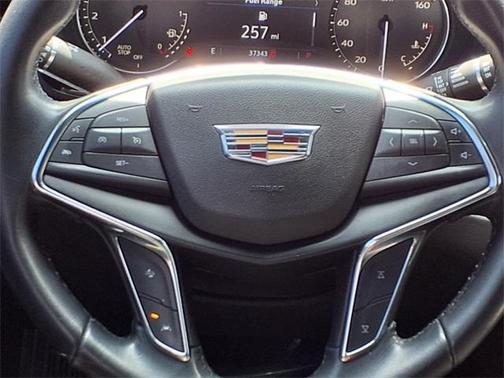 2021 Cadillac XT5 Luxury