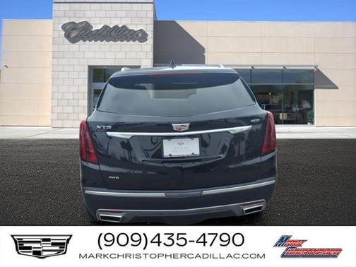 Black Metallic 2025 Cadillac XT5 Premium Luxury