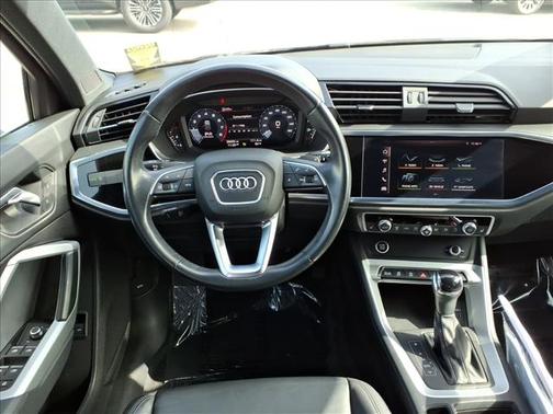 2021 Audi Q3 45 S line Premium