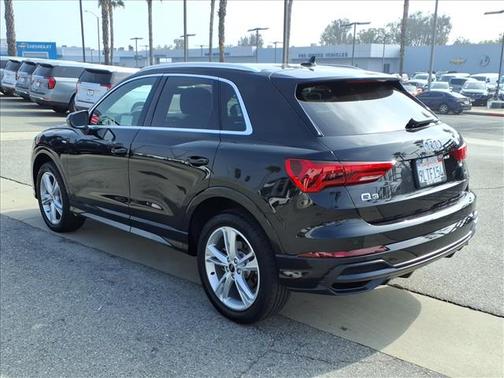 2021 Audi Q3 45 S line Premium