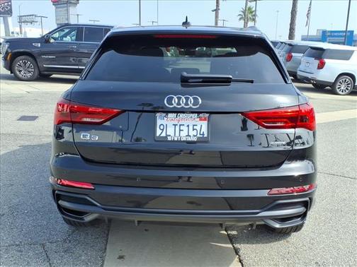 2021 Audi Q3 45 S line Premium