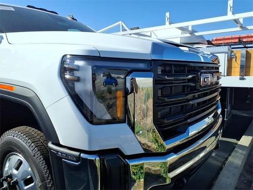 2026 GMC Sierra 3500 Pro