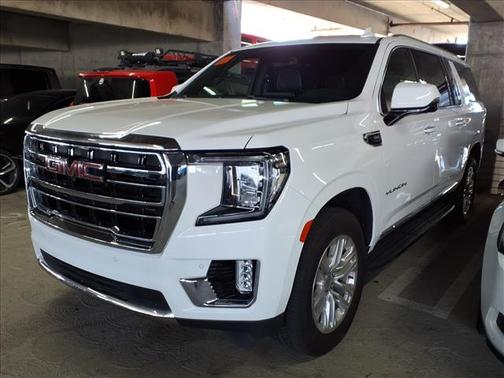 2022 GMC Yukon XL SLT