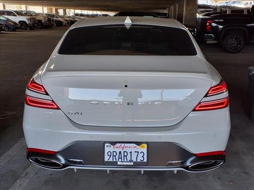 2025 Genesis G70 2.5T
