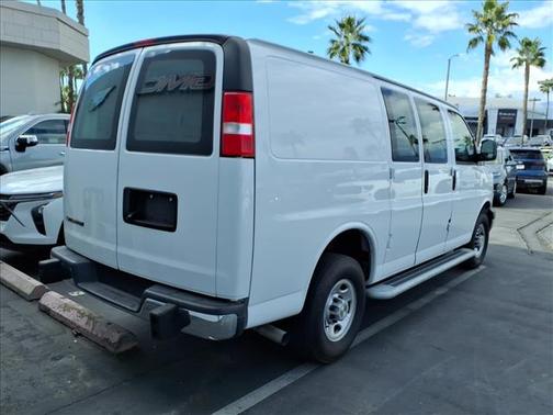 2024 Chevrolet Express 2500 Work Van
