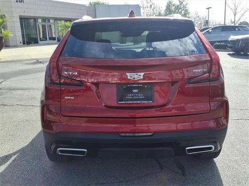 2024 Cadillac XT4 Premium Luxury