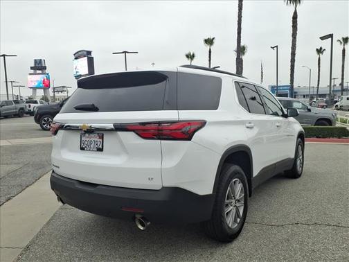 Summit White 2023 Chevrolet Traverse LT Cloth