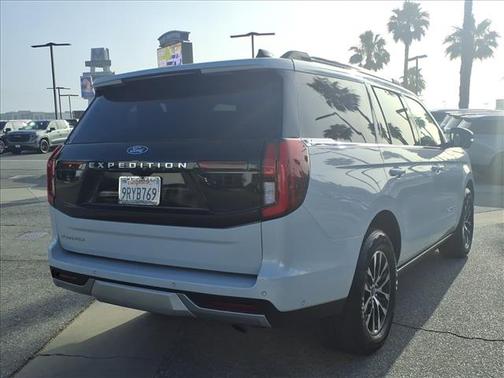 Silver Metallic 2025 Ford Expedition Platinum