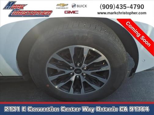Silver Metallic 2025 Ford Expedition Platinum