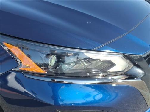 Deep Blue Pearl 2023 Nissan Altima 2.5 SR