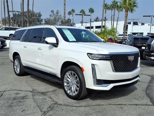 2022 Cadillac Escalade ESV Premium Luxury