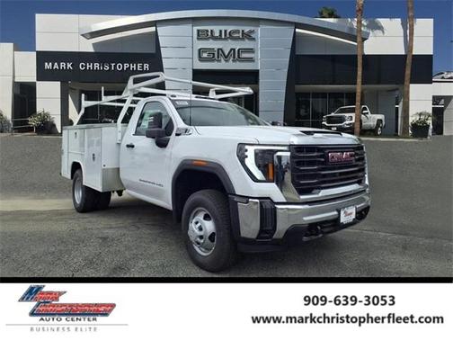 2025 GMC Sierra 3500 Pro
