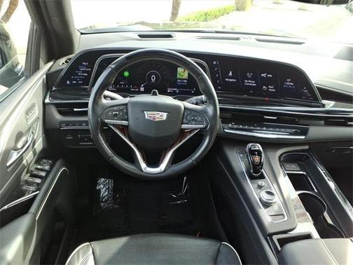 2023 Cadillac Escalade Sport