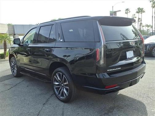 2023 Cadillac Escalade Sport