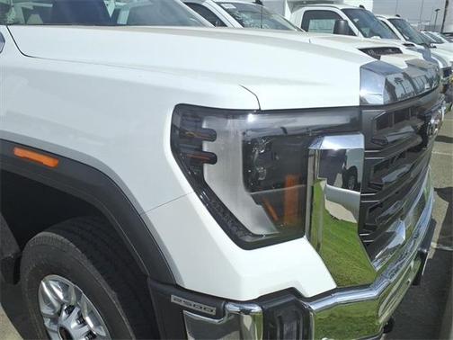 2026 GMC Sierra 2500 Pro