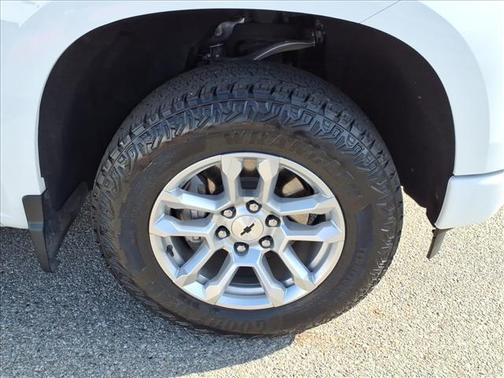 Summit White 2023 Chevrolet Silverado 1500 RST