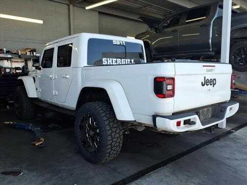 2022 Jeep Gladiator Overland