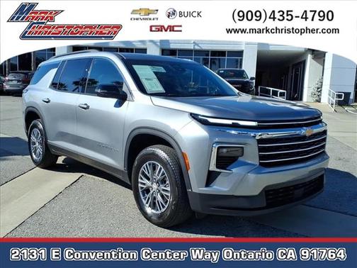 2025 Chevrolet Traverse LT