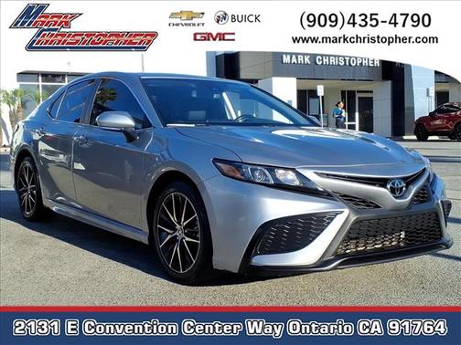 2023 Toyota Camry SE